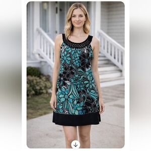 Wrapper Blue & Black Floral Mini Dress Size Large Crochet Neckline Boho